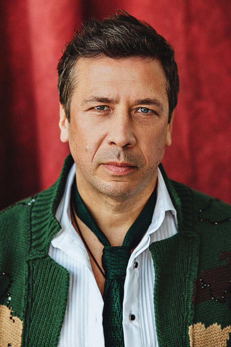 «Никаких скандалов и суда за детей»: как Андрей Мерзликин обустроил жизнь с четырьмя наследниками после развода