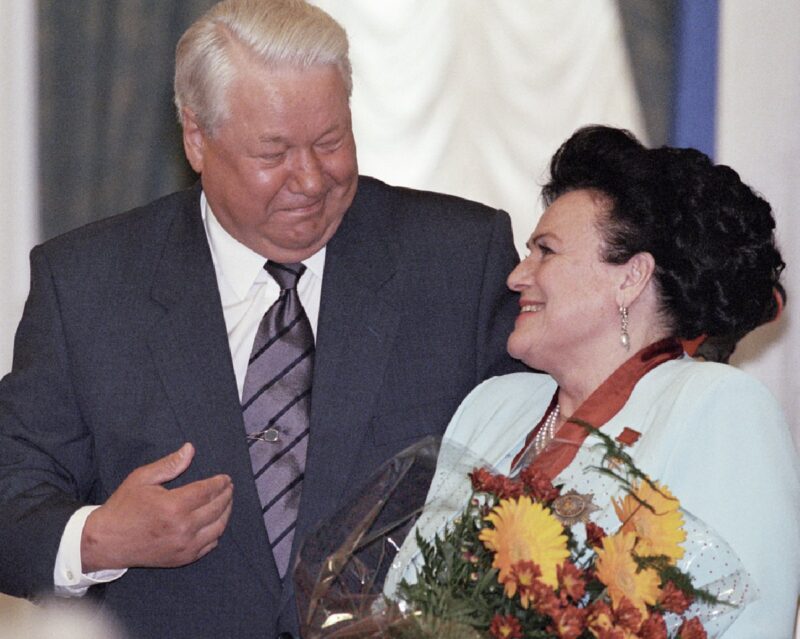 92 страны и дрейфующая льдина — но так и не стала матерью: судьба Людмилы Зыкиной