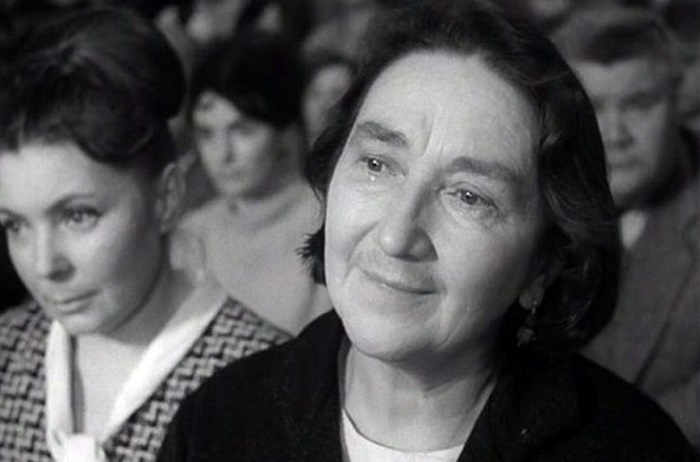 «Мировая мама» советского экрана: через какие трагедии прошла Любовь Добржанская и почему её похоронили под звуки гитары