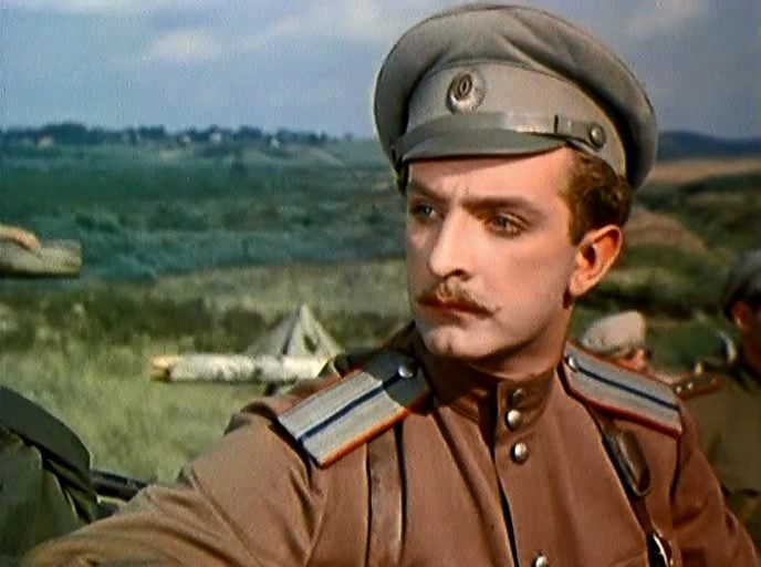 Секрет «аристократа» советского экрана: кем был молодой «племянник», спасавший Игоря Дмитриева в последние годы