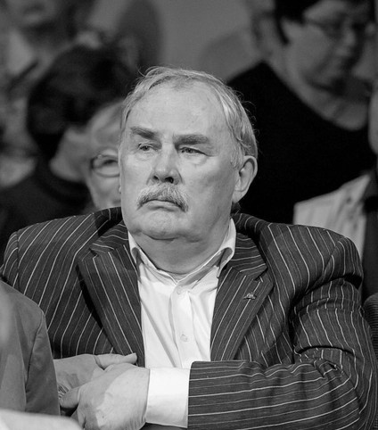 «Лежу рядом с тобой, а думаю о жене»: тихий домашний мир и главная любовь Валерия Хлевинского