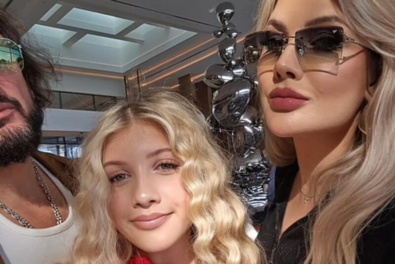Иванна рисует, Мария — верхом: почему дочери Стаса Михайлова не вышли на сцену