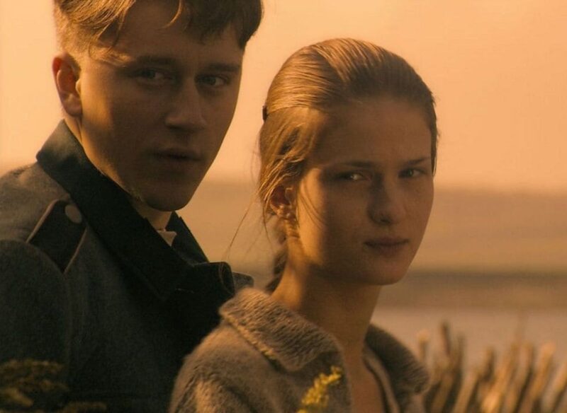 Кадр из фильма «Франц + Полина» со Светланой Ивановой