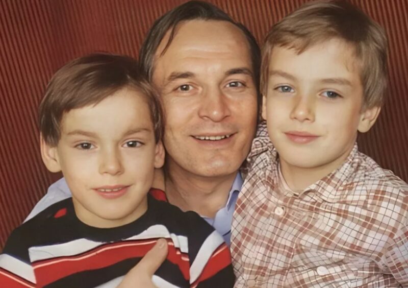 Как выглядят 10 детей советских актёров, которые не пошли по стопам родителей