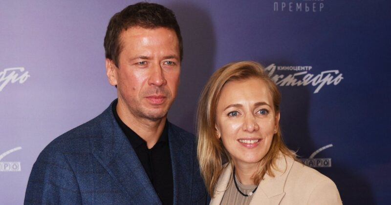 «Никаких скандалов и суда за детей»: как Андрей Мерзликин обустроил жизнь с четырьмя наследниками после развода