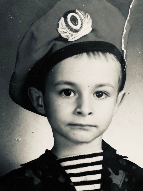 Александр Ратников