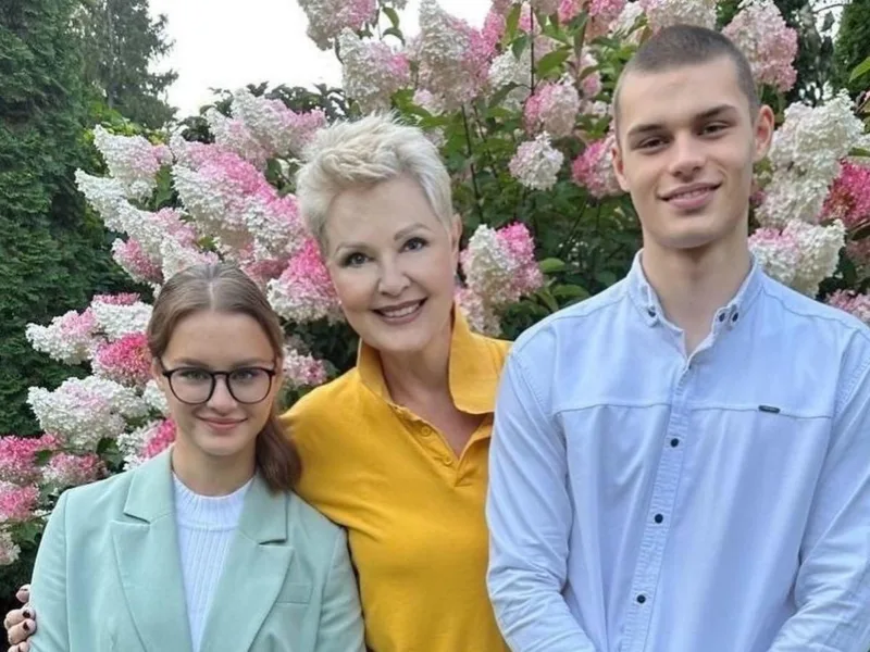 Маргарита Суханкина с детьми