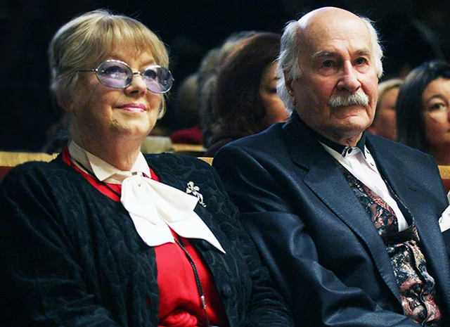 Единственная любовь советского экрана: 9 известных актёров, проживших всю жизнь с одной женщиной