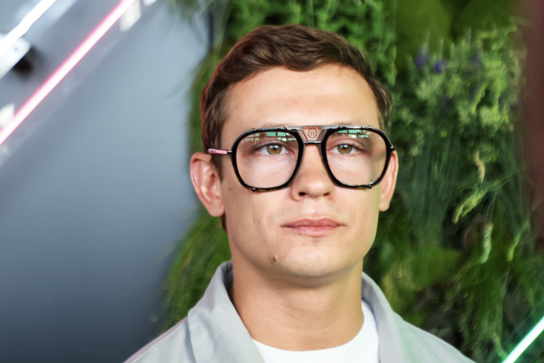 Актер Никита Кологривый