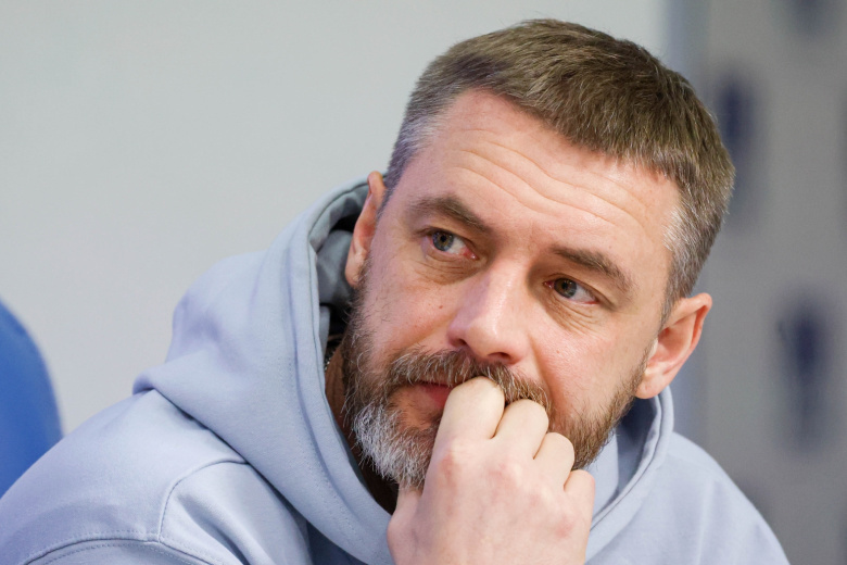 Актер Антон Батырев
