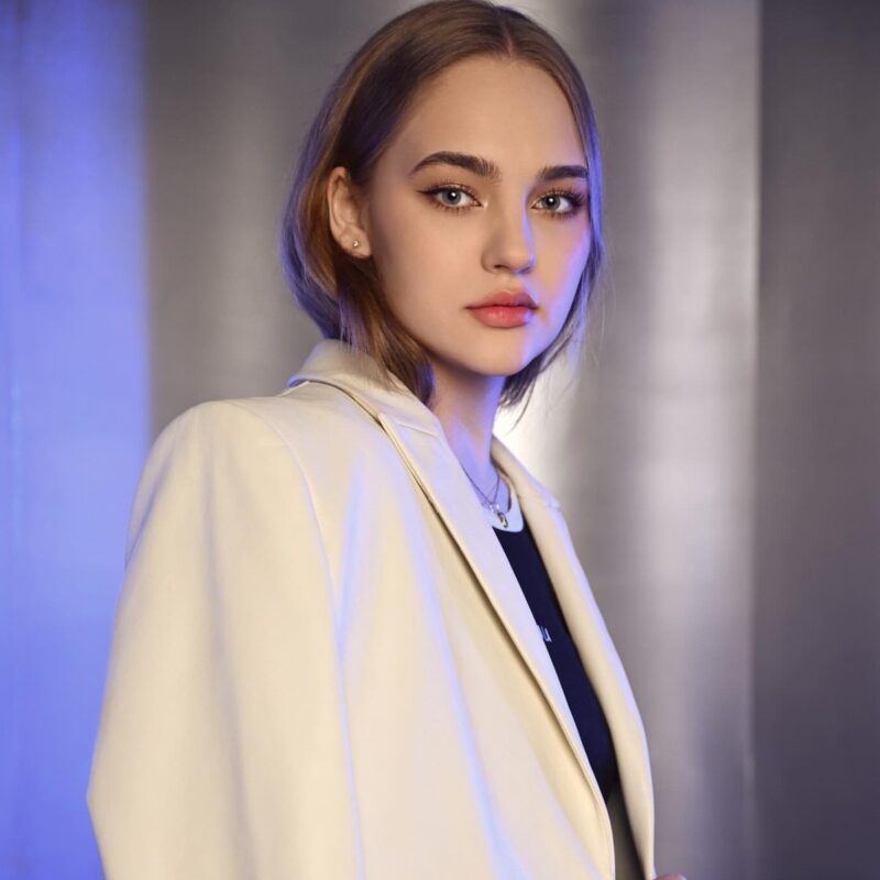 Дочь Алексея Фатеева отметила 21-летие и вместо сцены выбрала геоморфологию