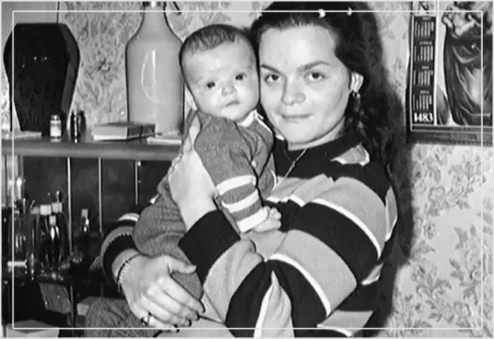 Лариса Долина с дочерью Ангелиной в детстве