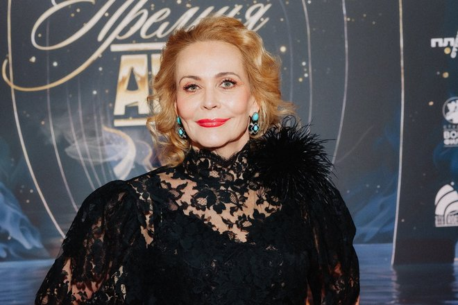 Как изменились и чем живут 10 любимых российских актёров старше 65 лет