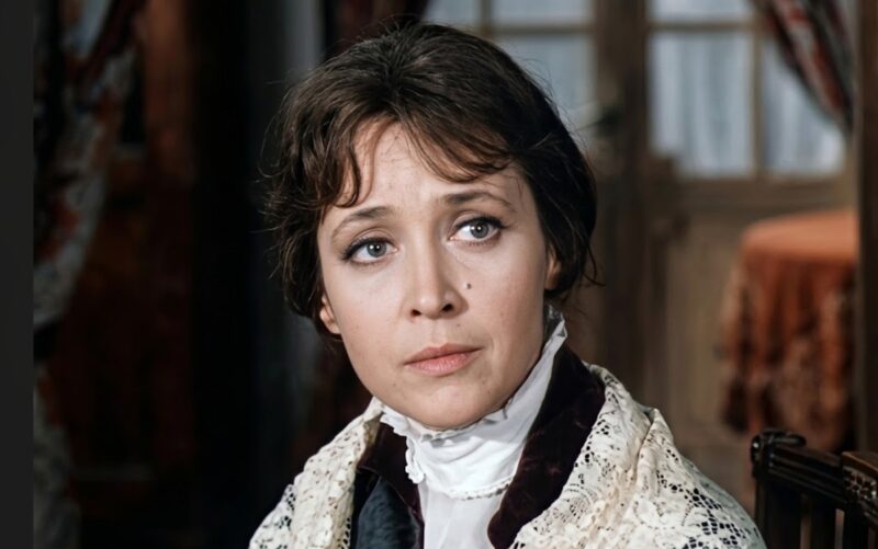 Ирина Печерникова в картине «Необыкновенное лето» (1979)