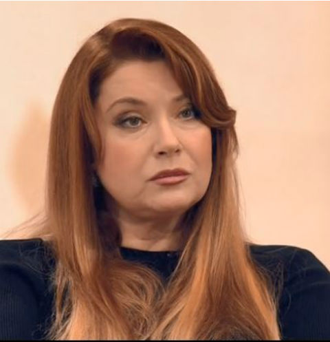 «Он подарил квартиру, а я привела туда другого»: почему Вера Сотникова отказала миллионеру ради свободы и любви