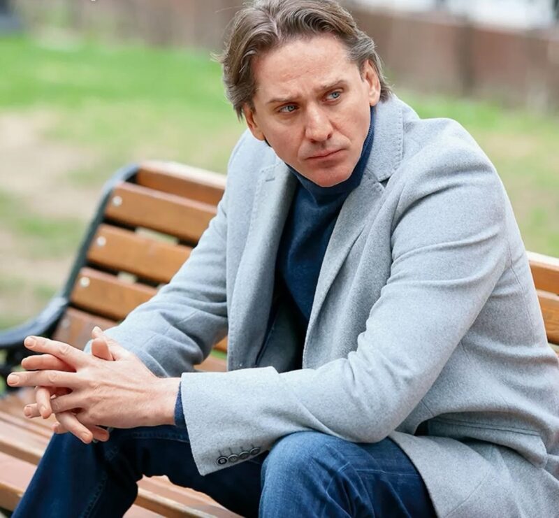 Актер Юрий Батурин