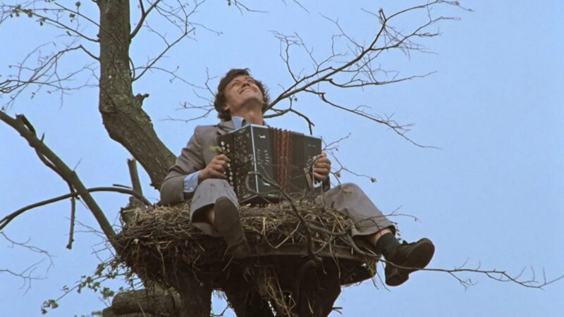 Николай Караченцов в фильме «Белые росы» (1983)
