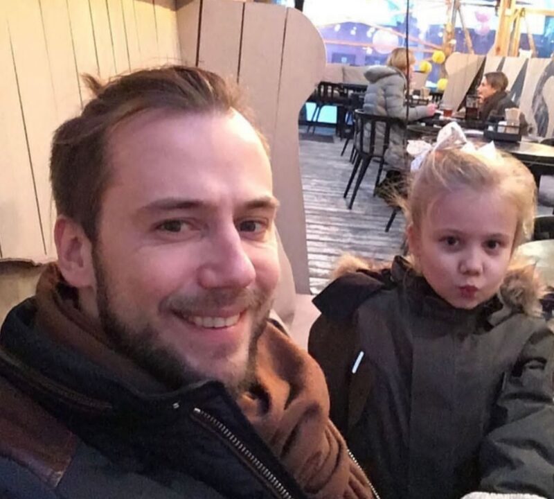 Дочь Арнтгольц и Жидкова отметила 17 лет: на публику не рвётся, но хочет стать актрисой