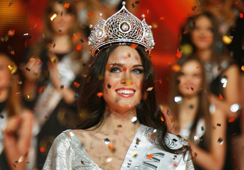 Ирина Антоненко в статусе «Мисс Россия — 2010»