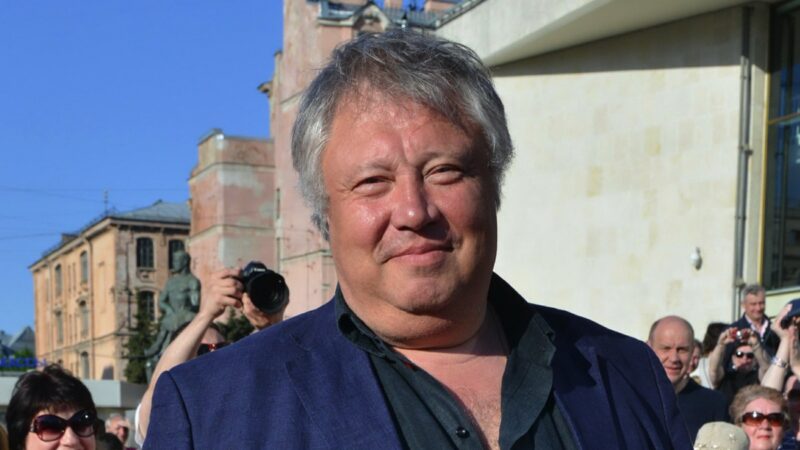 Как изменились и чем живут 10 любимых российских актёров старше 65 лет