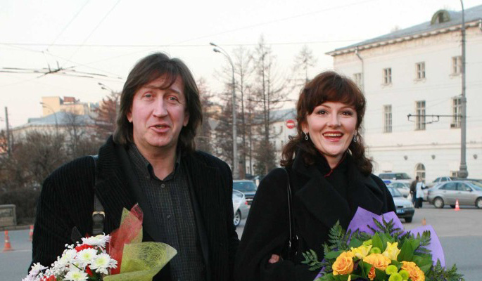 Сам привёл соперника в дом: как 11 лет Марины Есипенко с Джигурдой закончились браком с Олегом Митяевым