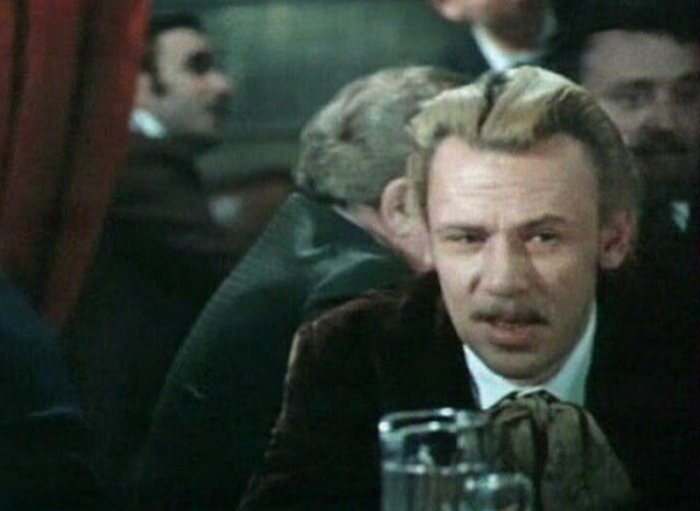 Станислав Хитров в фильме «Хождение по мукам»
