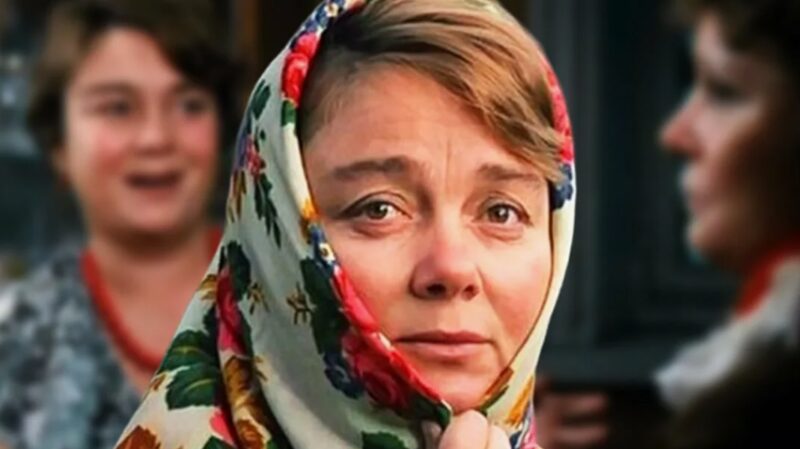42 года спустя: как сложились судьбы и чем живут актёры комедии «Любовь и голуби»