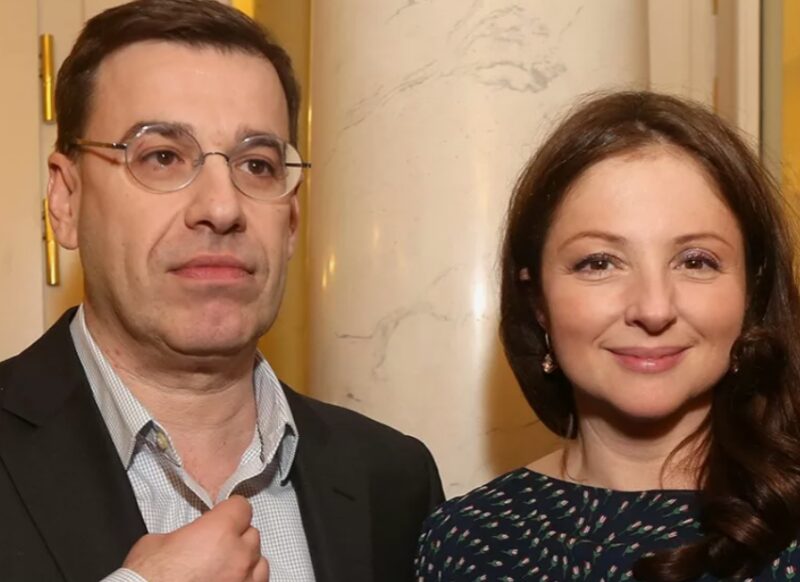 Анна Банщикова: от брака с Максимом Леонидовым и паузы в карьере до звания заслуженной артистки и троих детей