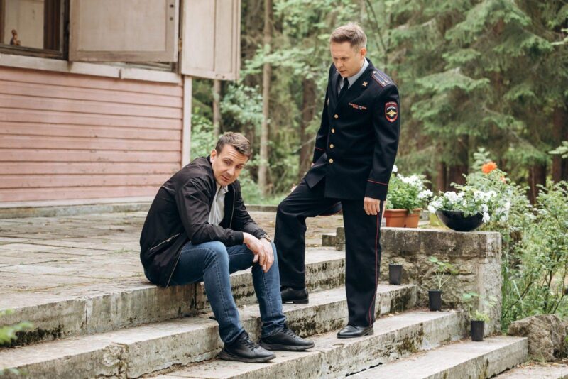 Архитектор — не только конкретный преступник, но и целая подпольная структура, которую Семенов пытается разоблачить
