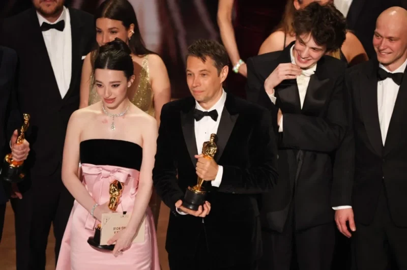 Picture background