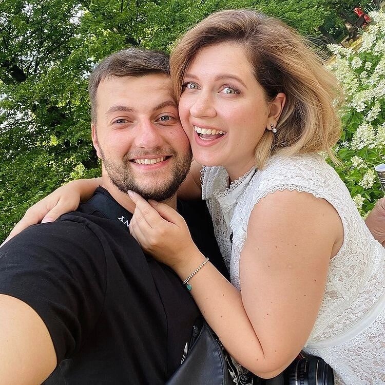 Анастасия Денисова с бывшим мужем