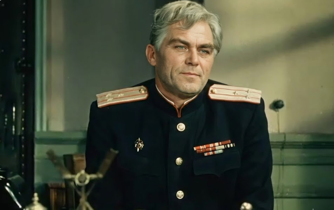Кадр из фильма «Дело Румянцева» с Сергеем Лукьяновым