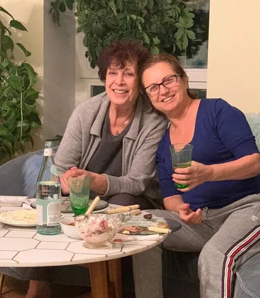 Диплом филолога, печь и цветы на рынке: через что прошла мама Маргариты Симоньян