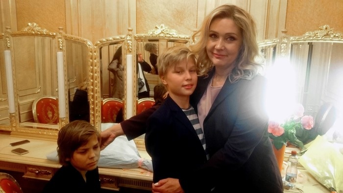 Внукам-близнецам Вячеслава Тихонова уже 21 год: как сегодня живут и кем стали наследники артиста