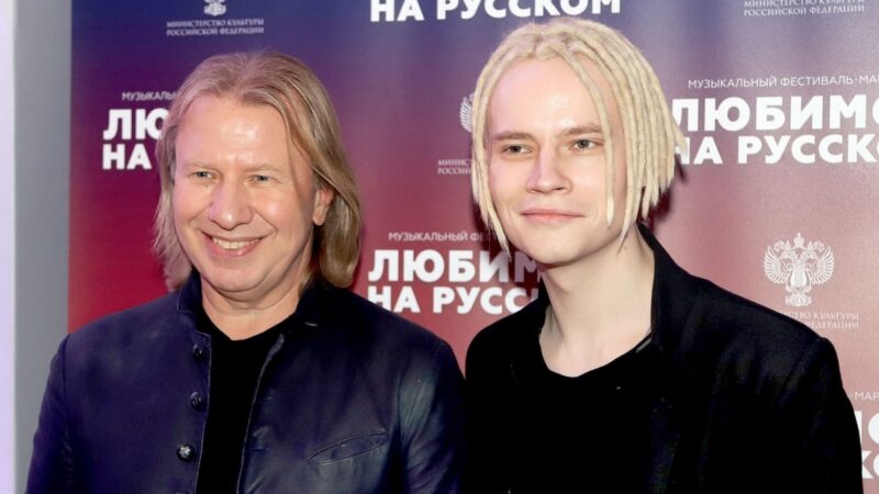Виктор Дробыш в 60 лет: критикует SHAMAN и Бузову, но дома жалеет детей