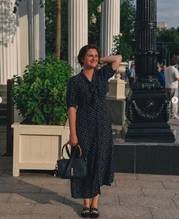 Татьяна Брухунова в корсете-«ковре» за 23 тысячи ответила на упрёки в тратах денег 80-летнего Петросяна
