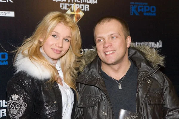 DJ Грув: от трека с голосами Горбачёвых до собственной школы электронной музыки в Москве