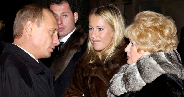 Ксения Собчак, её мать Людмила Нарусова и Владимир Путин