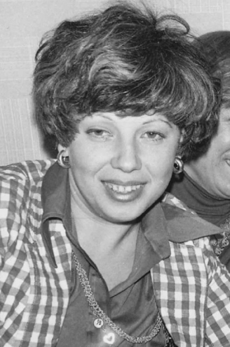 Молодая Лариса Рубальская