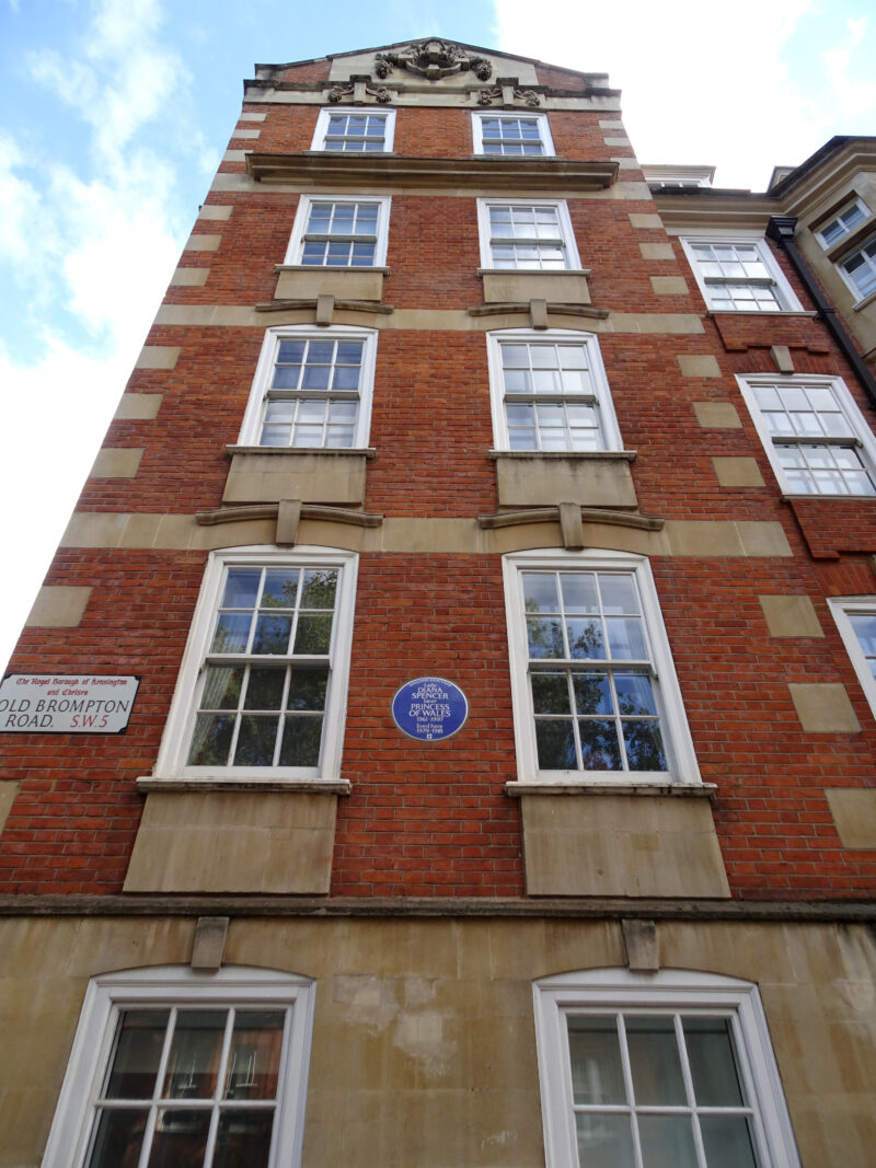 Coleherne Court в Лондоне