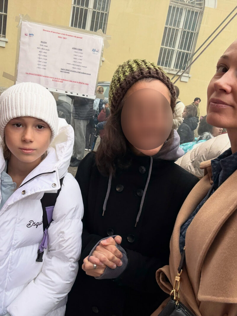 Елена Товстик сообщила о новом инциденте с участием бывшего мужа