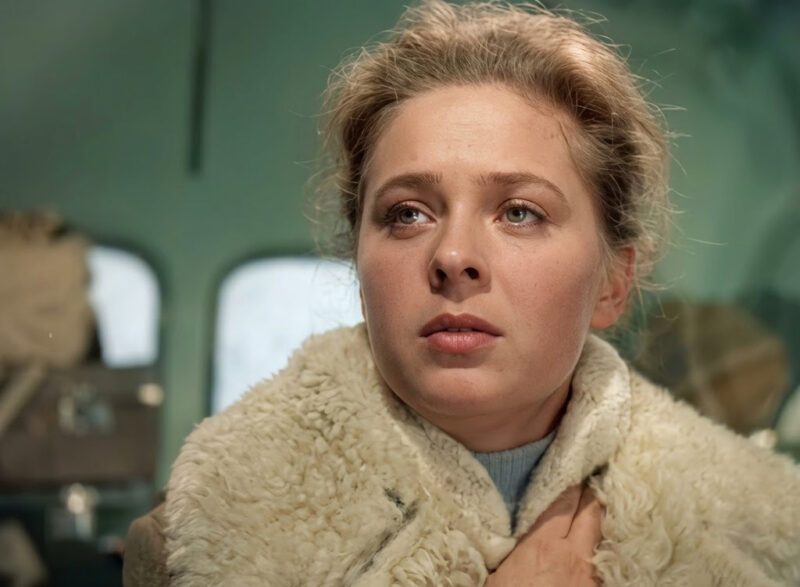 Тамара Логинова в картине «Дорога», 1955 год