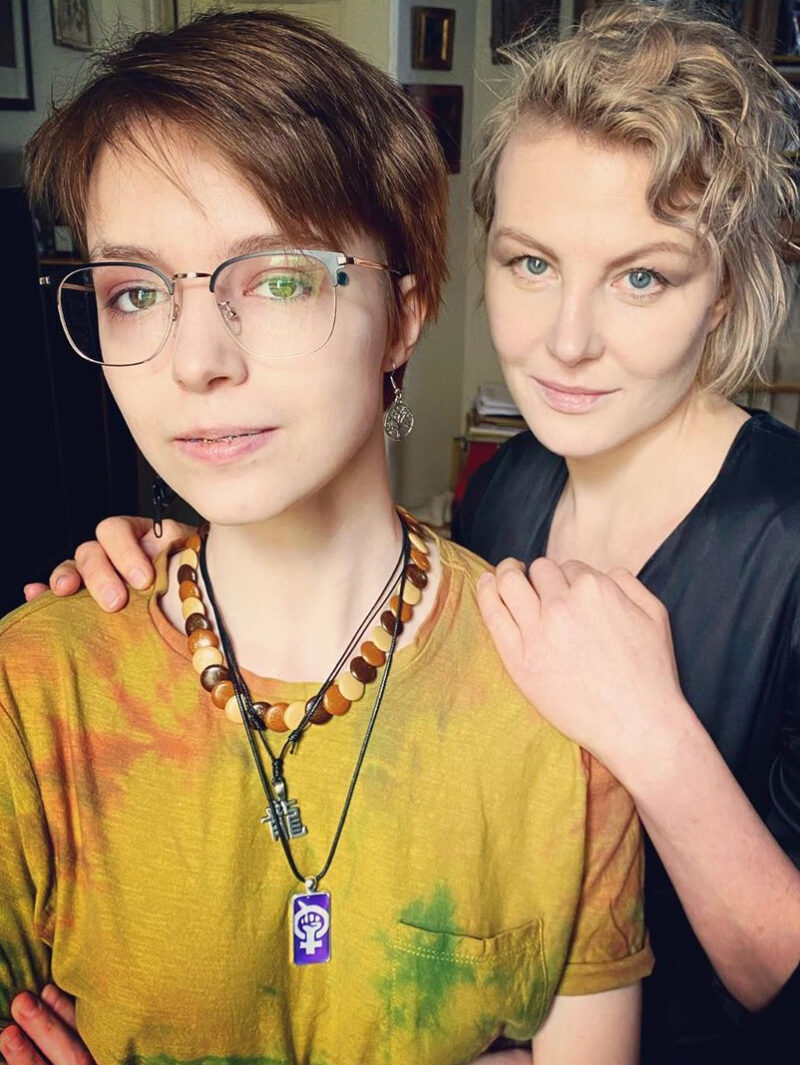 Рената Литвинова поддерживала крестницу