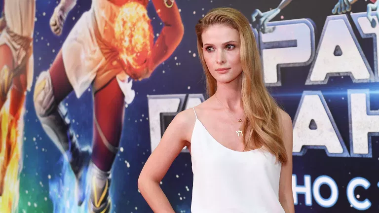 Светлана Иванова собиралась в энергетический вуз, а стала актрисой, которая умеет сказать «нет» сценарию