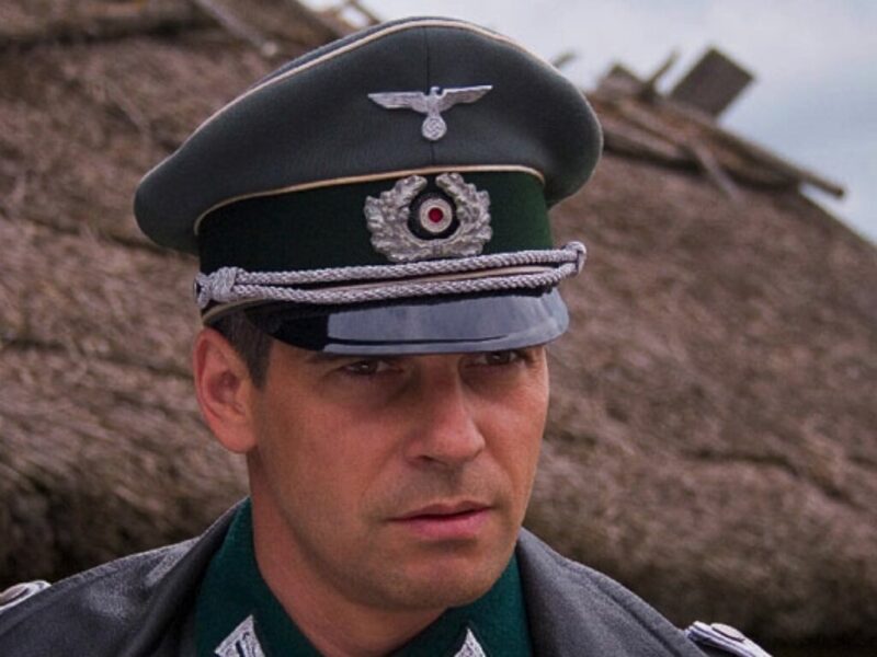 Павел Делонг