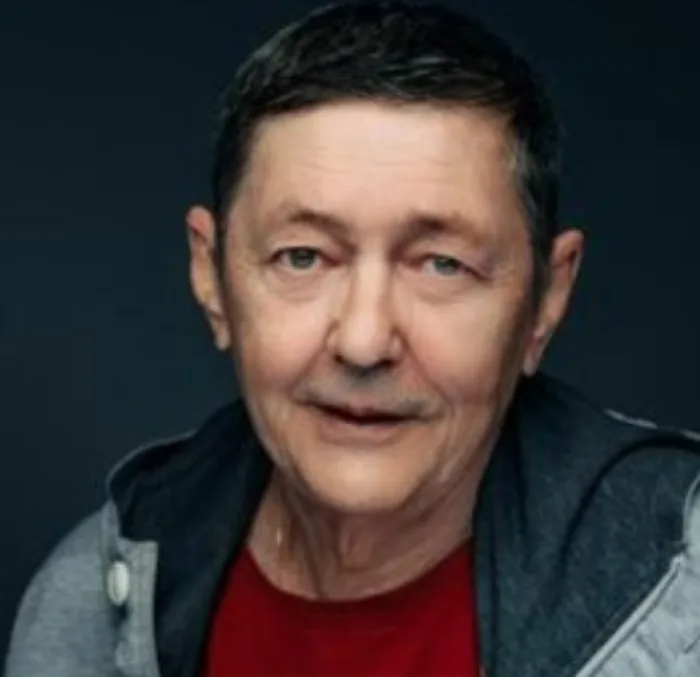Александр Постников: без имени в титрах «Иронии судьбы», но с театром, где глухие играют вместе со слышащими