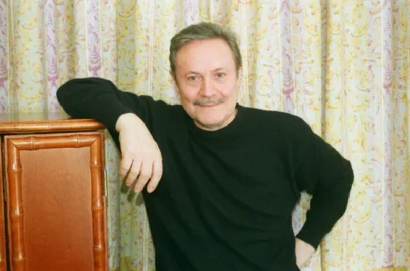 Юрий Соломин