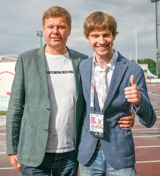 Дмитрий Губерниев с сыном Михаилом
