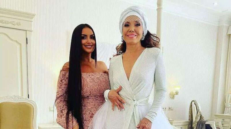Певица Азиза в свадебном платье