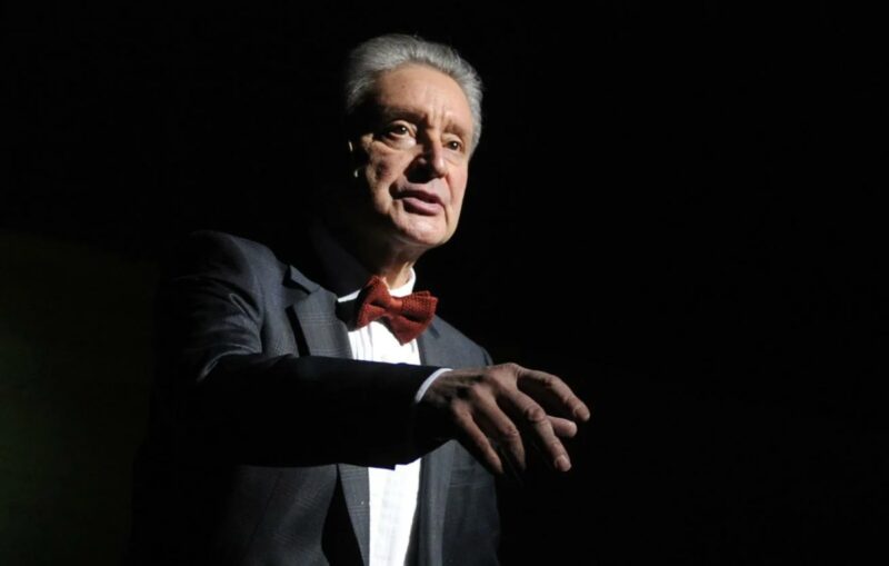 Вениамин Смехов не уехал из России — но и от тех, кто уехал, не отвернулся